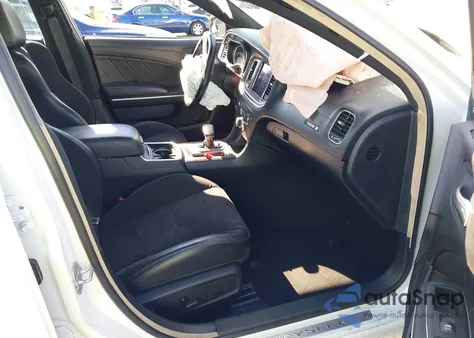 2012 Chrysler 300C Luxury Series из США, поврежденный, VIN 2C3CCAPT4CH289561